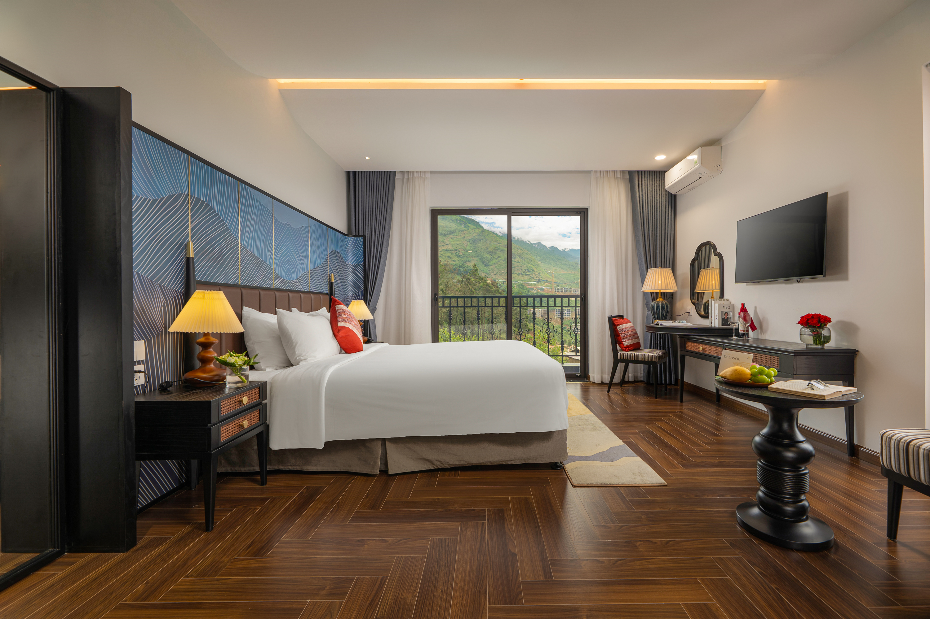 Premier Moutain View #8